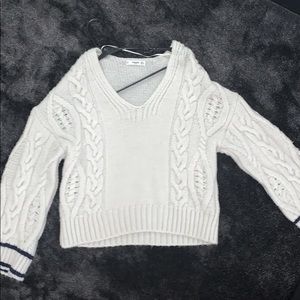 Long sleeve V Neck Sweater